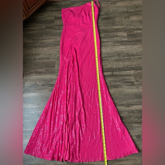 Windsor Women’s Fuchsia Sequin One Shoulder Promo Dress Size 6 - Picture 5 of 10